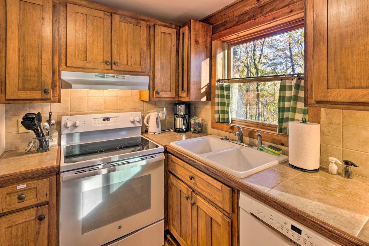 Blue Ridge Mtn Cabin Near Hiking And Biking Trails! Travelers Rest Bagian luar foto